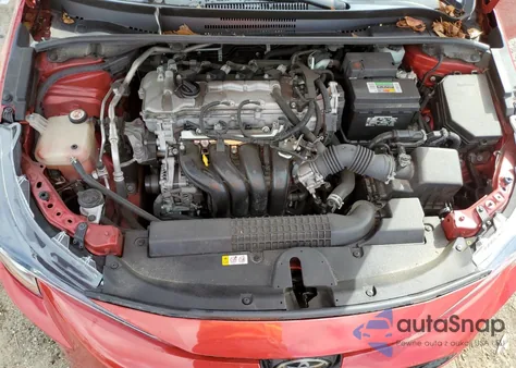 2021 Toyota Corolla Le z USA, uszkodzony, nr VIN JTDEPMAE9MJ185880